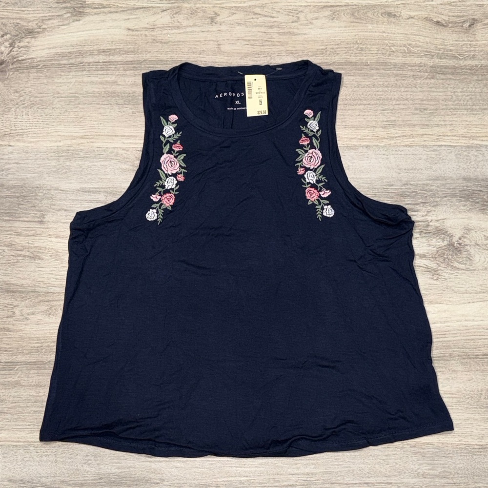 Women's Aeropostale Navy Floral Tank Top NWT